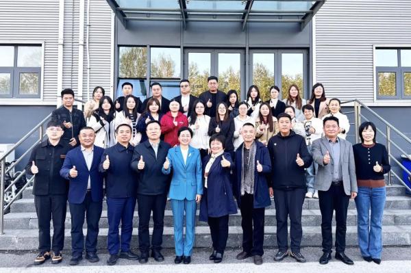 00609156640_41390f33.jpg 00609156640_41390f33.jpg